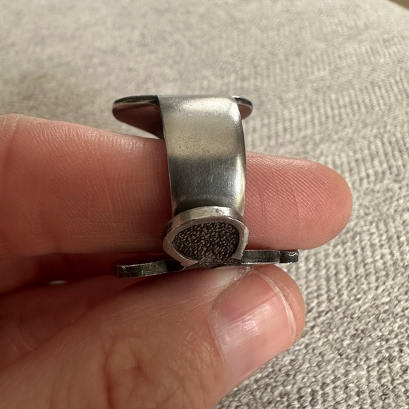 Mickey Mouse Spoon Ring - Picture 13 of 16